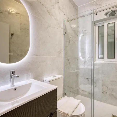 아파트 Beautiful 3br Homes With Comfy Beds, Wifi & Ac By 360 Estates Naxxar