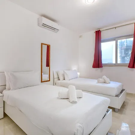 아파트 Beautiful 3br Homes With Comfy Beds, Wifi & Ac By 360 Estates *