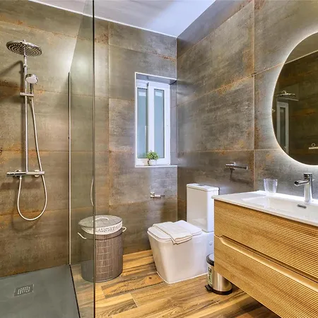 Beautiful 3br Homes With Comfy Beds, Wifi & Ac By 360 Estates 아파트 Naxxar