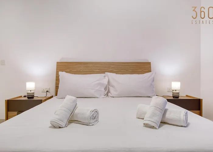 Lejlighed Beautiful 3br Homes With Comfy Beds, Wifi & Ac By 360 Estates Naxxar