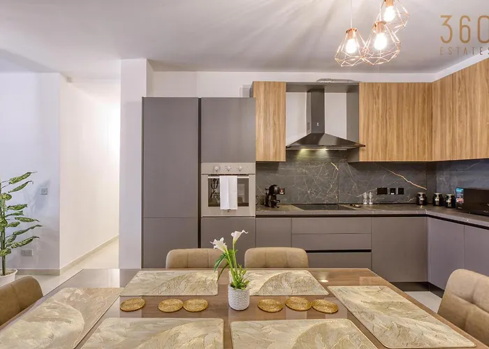 Beautiful 3br Homes With Comfy Beds, Wifi & Ac By 360 Estates *